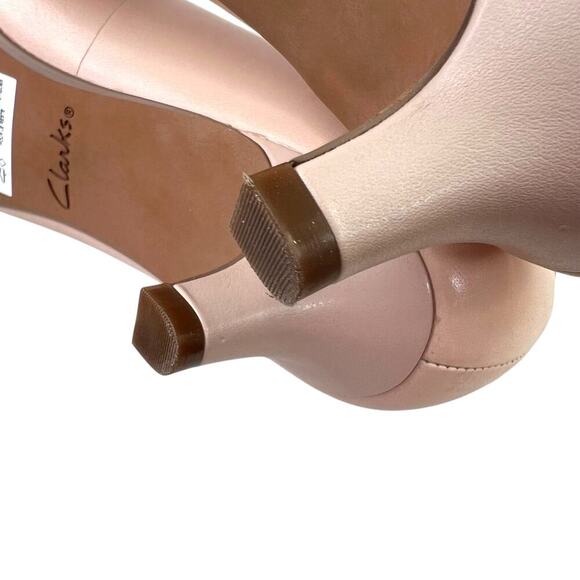 Clark’s Artisan Heavenly Shine Kitten-Heel Pumps in Nude Women's Size 8 1/2 - Picture 11 of 11